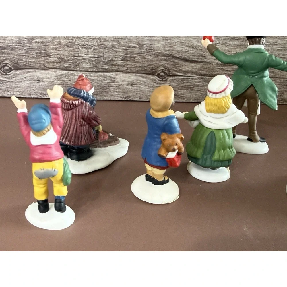 Department 56 Christmas Village Miniature People -6 Pieces